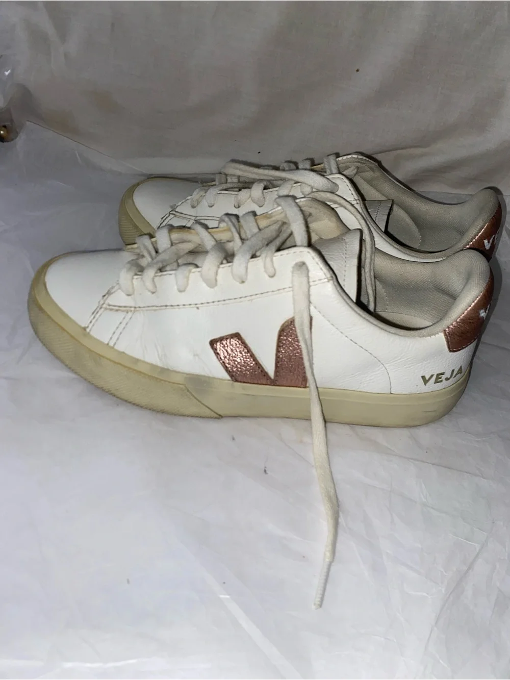 Veja White Leather Sneakers with Rose Metallic V size 6